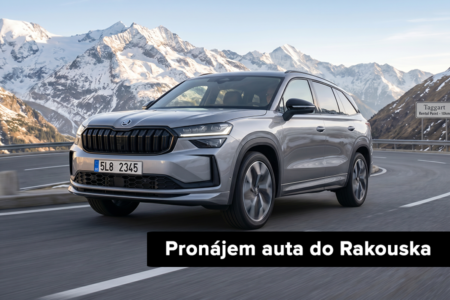 Bezpečné auto do zahraničí na cestě horským průsmykem. 